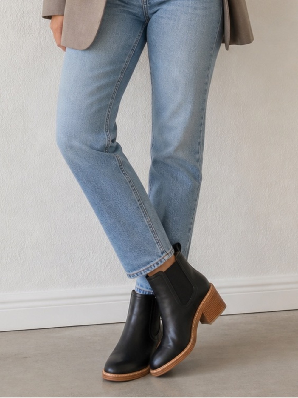 Marc Fisher Modesty Block Heel Round Toe Dress Booties